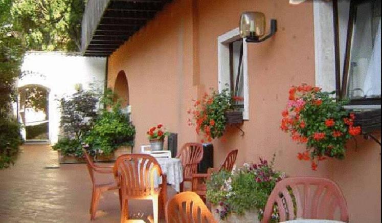 Residence Concaverde Pomarolo Exterior photo